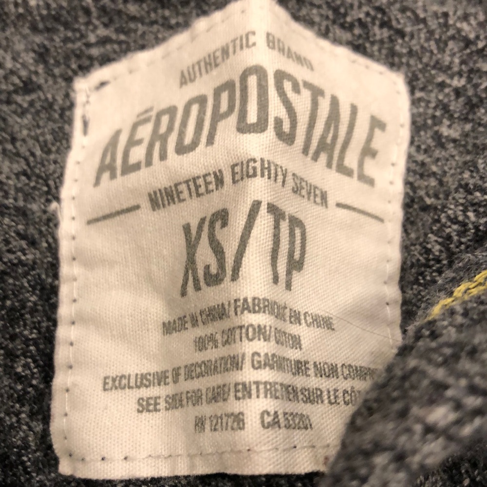Men’s Aeropostale sweater - Picture 2 of 4
